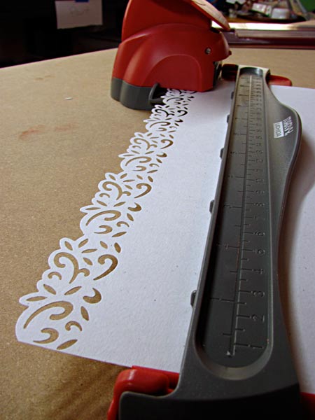 cutting with quick borders craft punch patterns by Marvy Uchida
